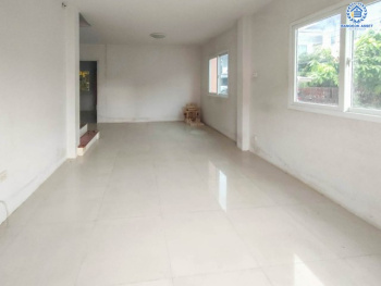 *****ทาวน์เฮ้าส์มือสองย่านกรุงเทพมหานคร ม.มณฑล7 เลียบคลองทวีวัฒนา #หลังมุม เนื้อที่กว้างมากถึง 24.5 ตร.ว. ฟังก์ชัน 4 ห้องนอน 2 ห้องน้ำ 1 ที่จอดรถ แถมฟรี! 2 เครื่องปรับอากาศ บนทำเลเดินทางสะดวก ใกล้รถไฟฟ้าสายสีน้ำเงิน "สถานีหลักสอง"…